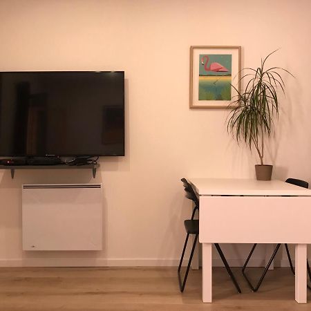 2 Pieces Hyper Centre Equipe Et Confortable تولون المظهر الخارجي الصورة